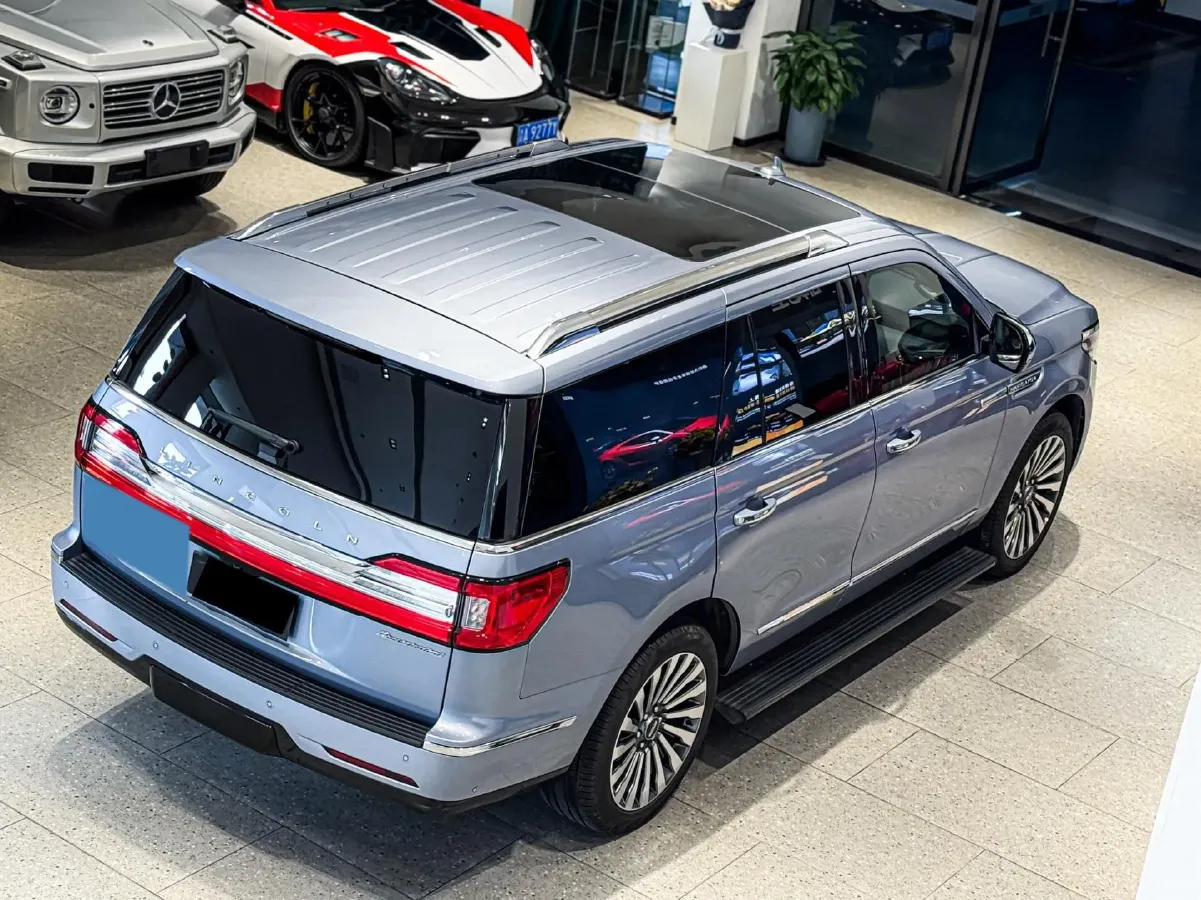 2019 Lincoln Navigator 3.5T 388HP V6 10AT,autocango,china used car exporter,china ev exporter,chinese used car exporter,chinese used ev exporter