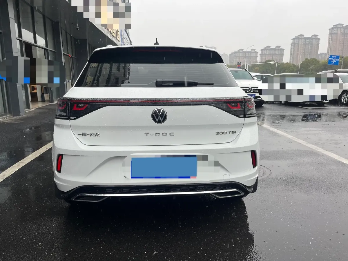 2023 Volkswagen T-Roc 1.5T 160HP L4 7DCT,autocango,china used car exporter,china ev exporter,chinese used car exporter,chinese used ev exporter