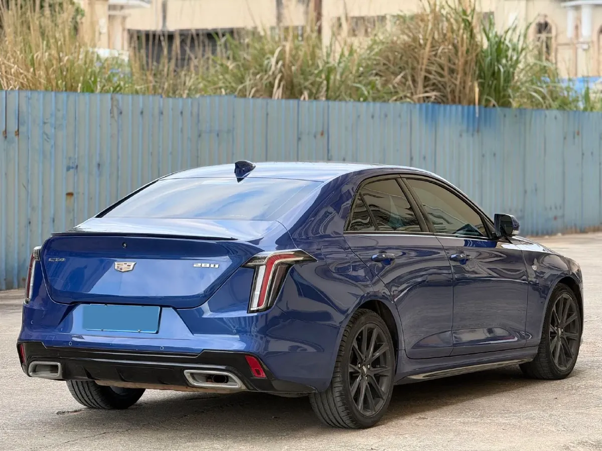 2022 Cadillac CT4 2.0T 237HP L4 8AT,autocango,china used car exporter,china ev exporter,chinese used car exporter,chinese used ev exporter