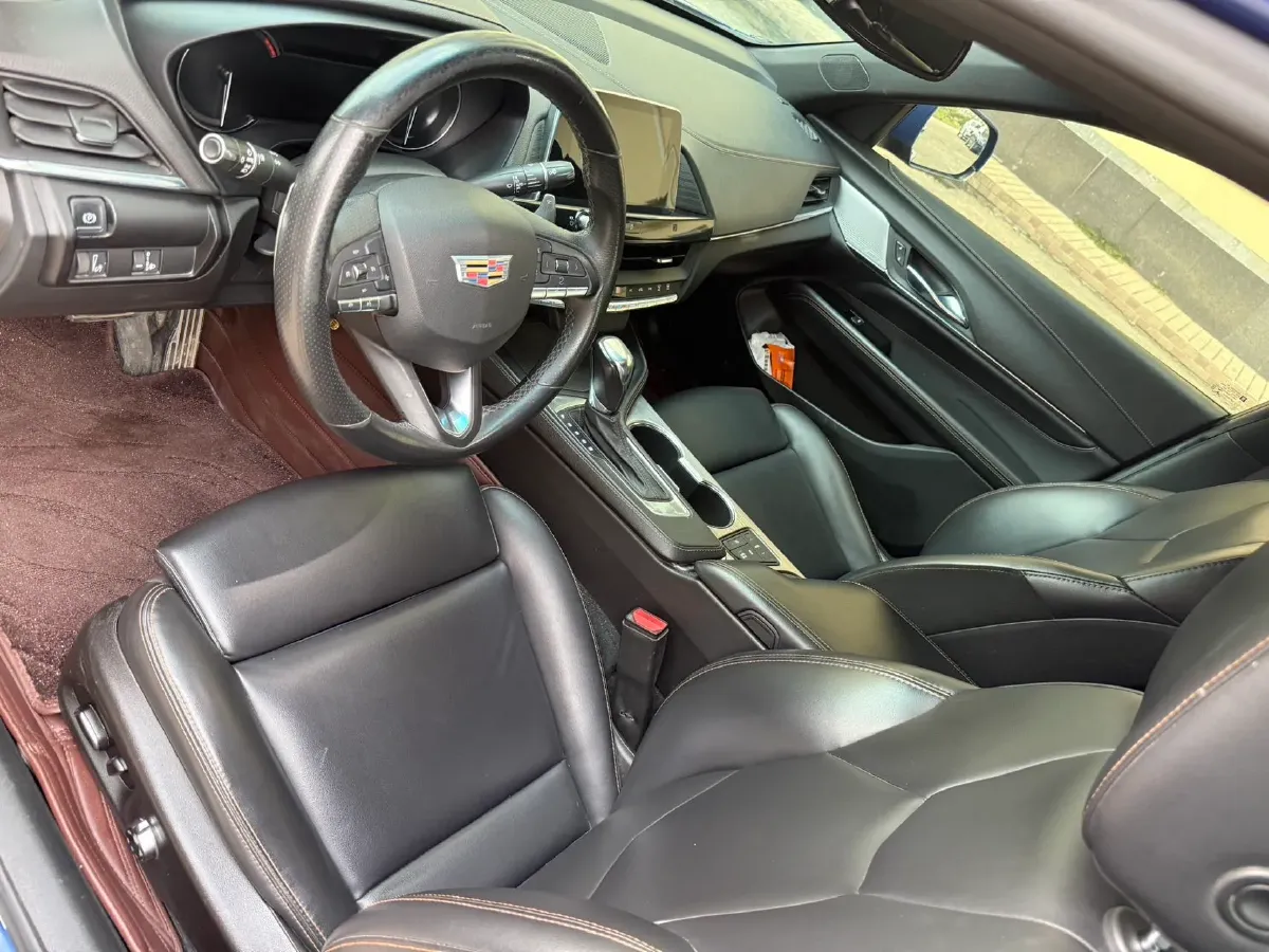 2022 Cadillac CT4 2.0T 237HP L4 8AT,autocango,china used car exporter,china ev exporter,chinese used car exporter,chinese used ev exporter