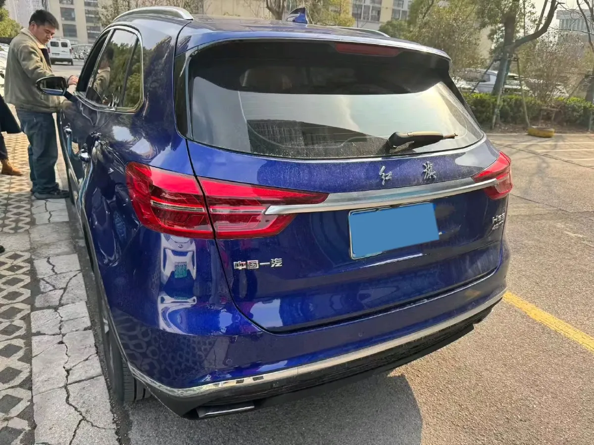 2019 HongQi HS5 2.0T 224HP L4 6AT,autocango,china used car exporter,china ev exporter,chinese used car exporter,chinese used ev exporter