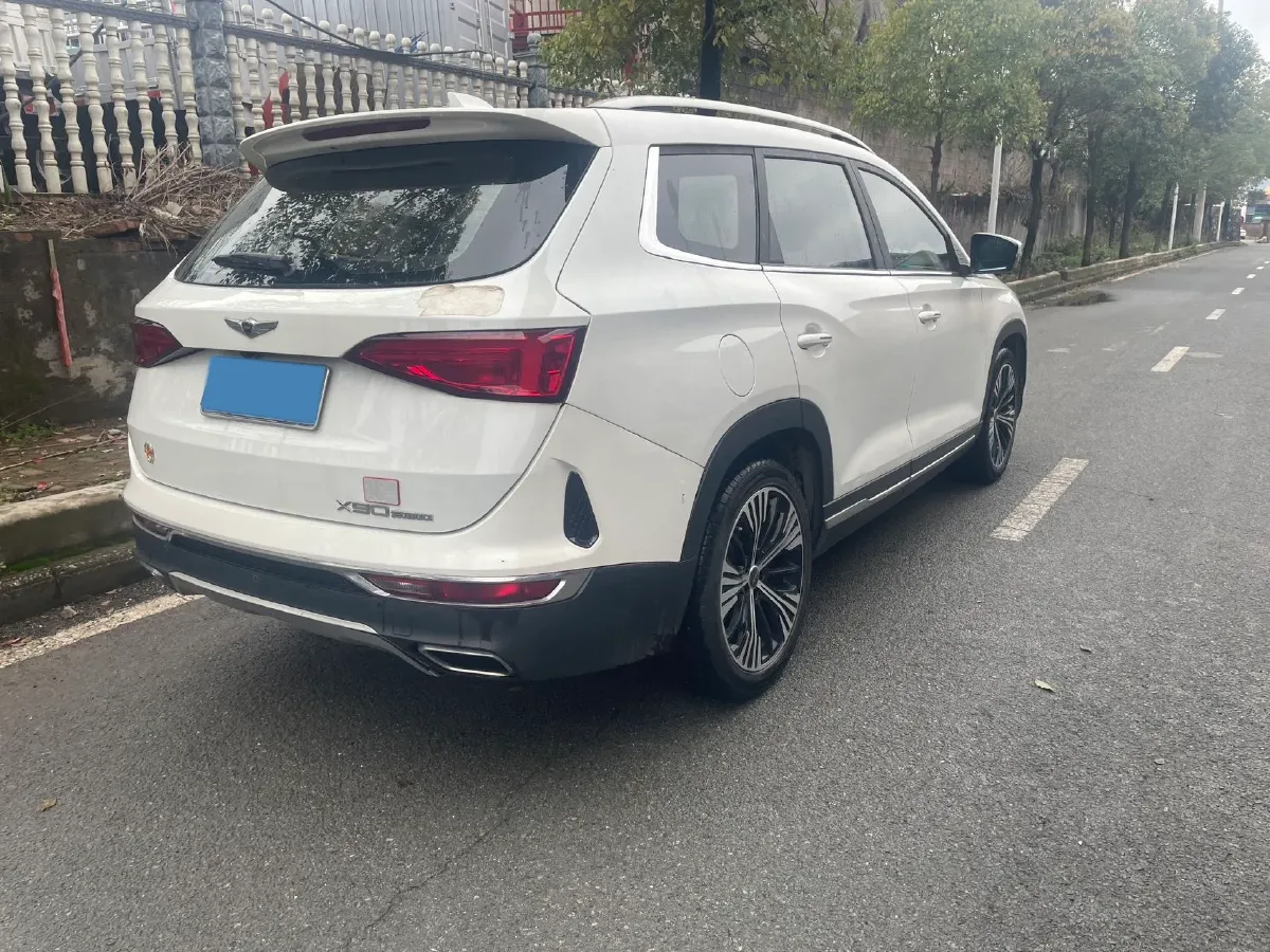 2020 Jetour X90 1.6T 197HP L4 7DCT,autocango,china used car exporter,china ev exporter,chinese used car exporter,chinese used ev exporter
