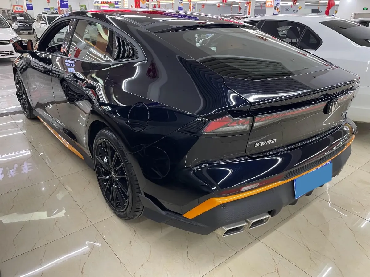 2025 ChangAn UNI-V 1.5T 192HP L4 7DCT,autocango,china used car exporter,china ev exporter,chinese used car exporter,chinese used ev exporter