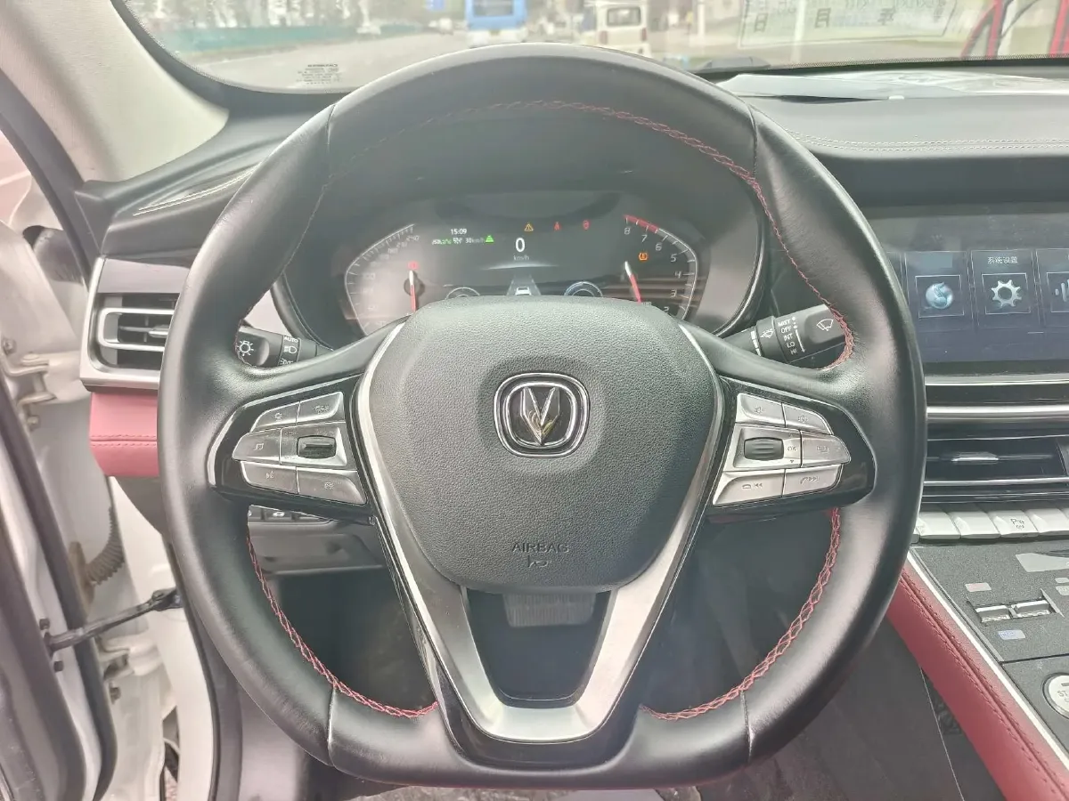 2019 ChangAn CS85 Coupe 1.5T 178HP L4 7DCT,autocango,china used car exporter,china ev exporter,chinese used car exporter,chinese used ev exporter