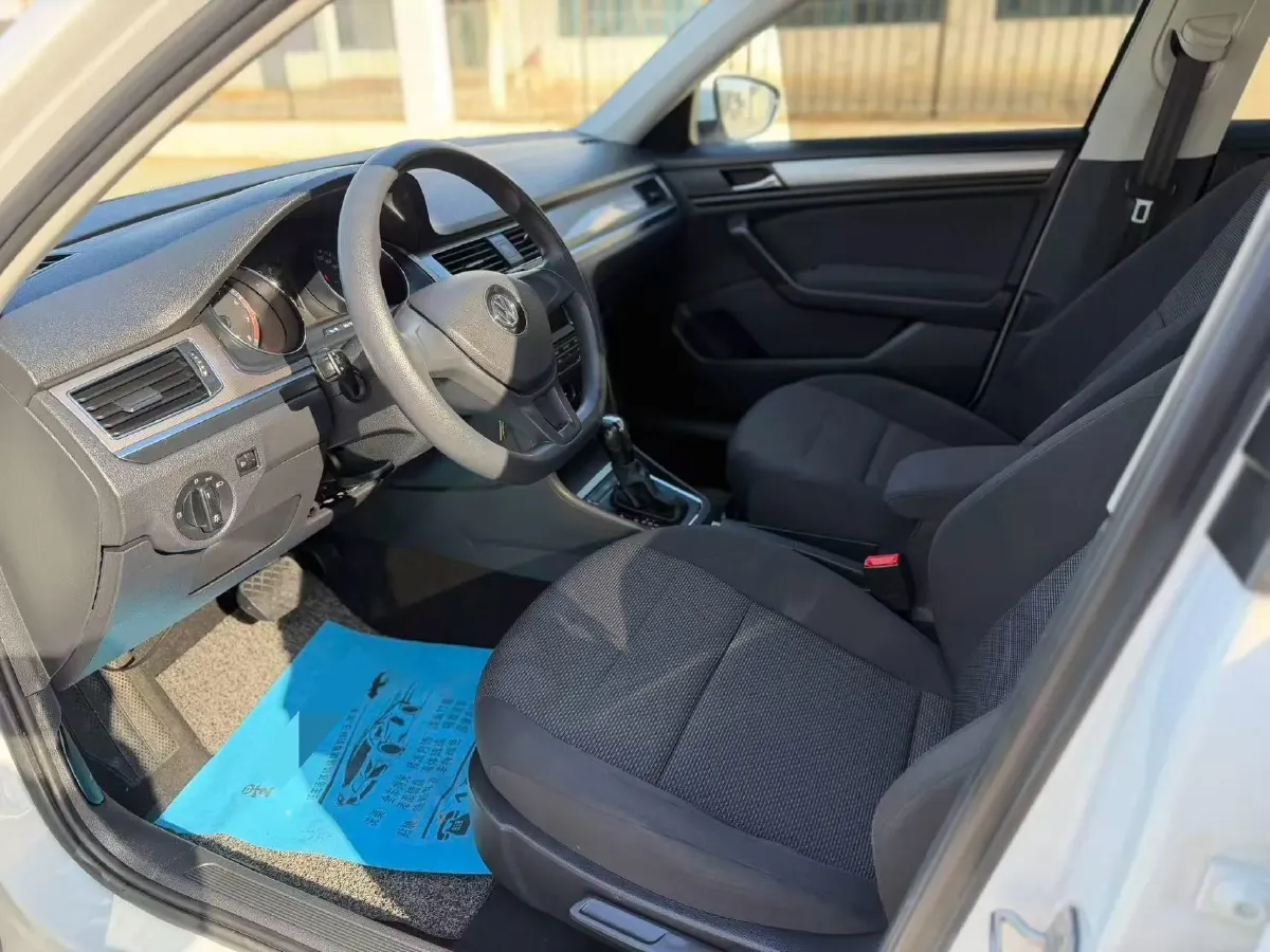 2019 Bestune T77 1.2T 143HP L4 7DCT,autocango,china used car exporter,china ev exporter,chinese used car exporter,chinese used ev exporter