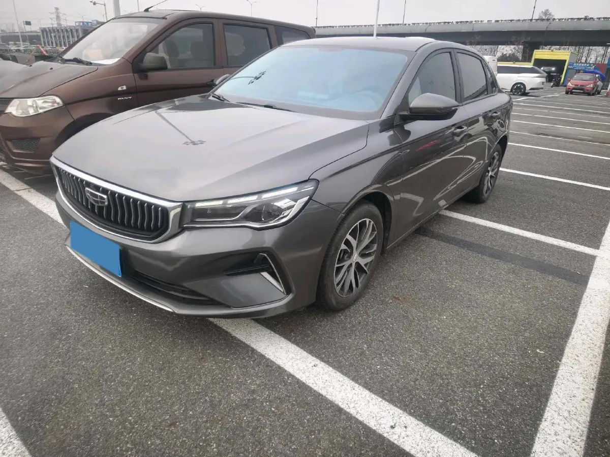 2022 Geely Emgrand 1.5L 114HP L4 5MT,autocango,china used car exporter,china ev exporter,chinese used car exporter,chinese used ev exporter