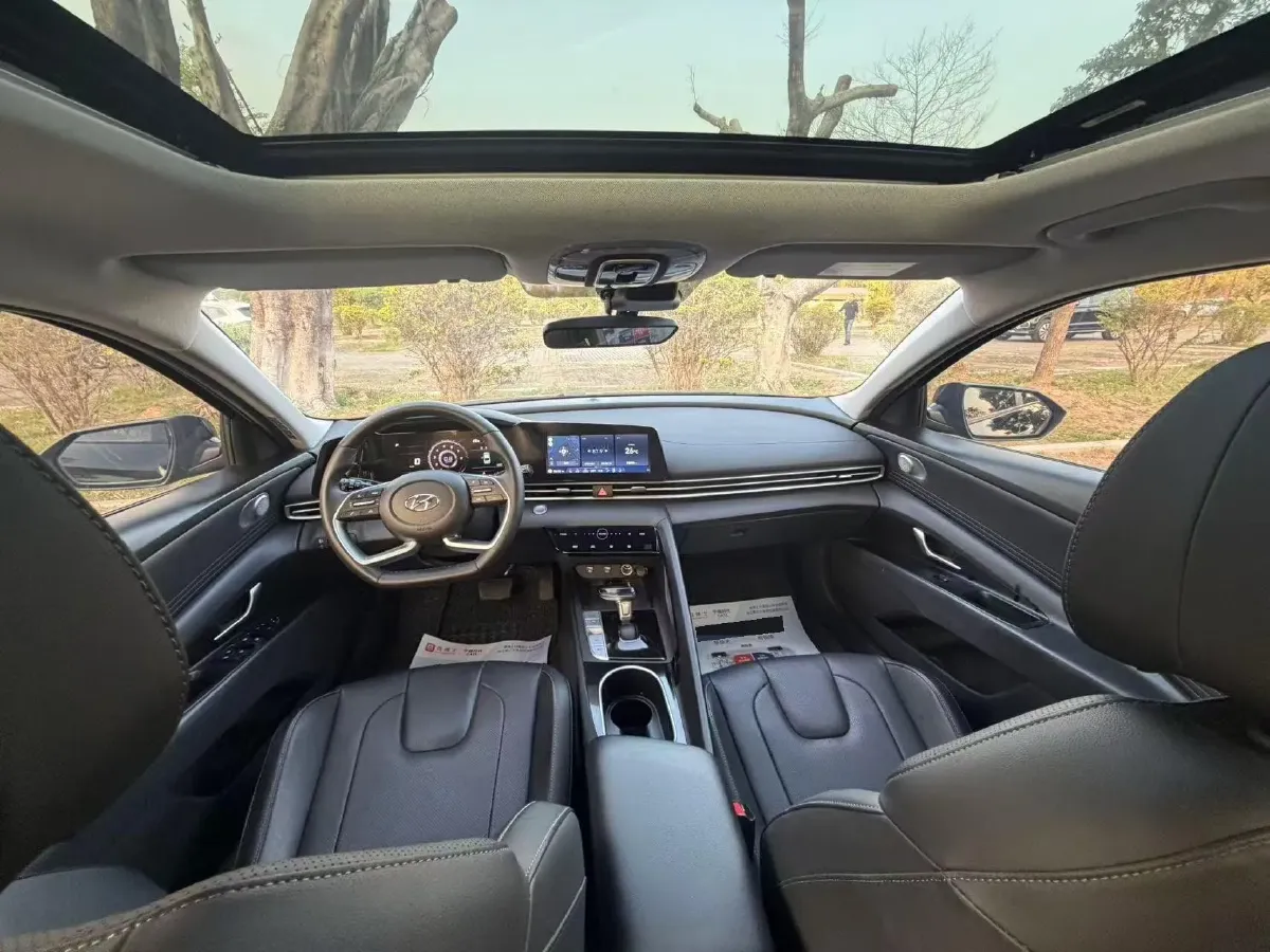 2022 Hyundai Elantra 1.5L 115HP L4 CVT,autocango,china used car exporter,china ev exporter,chinese used car exporter,chinese used ev exporter