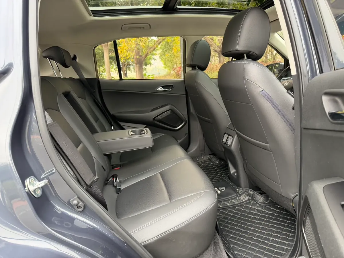 2021 Hyundai ix35 1.4T 140HP L4 7DCT,autocango,china used car exporter,china ev exporter,chinese used car exporter,chinese used ev exporter