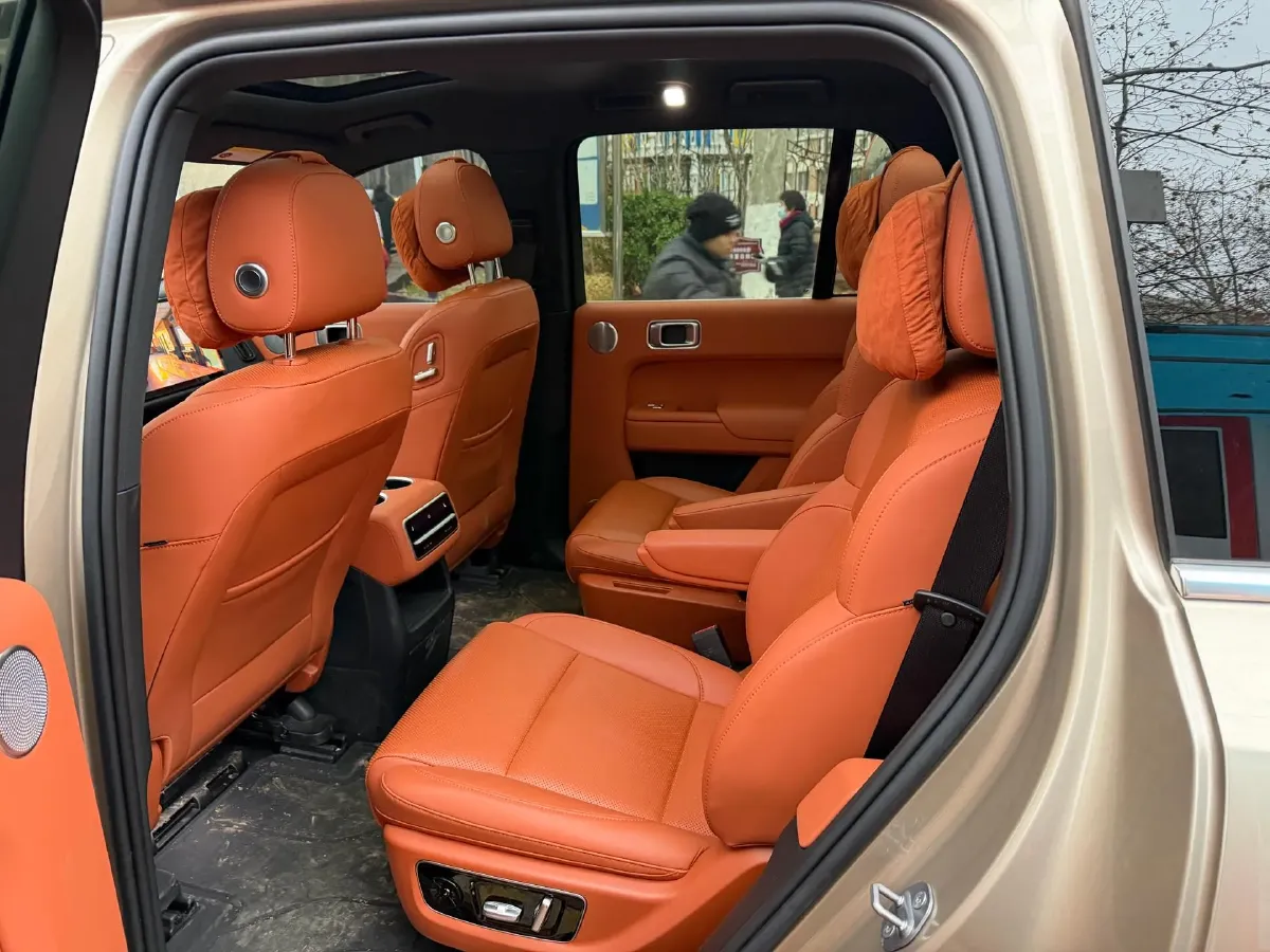 2023 Li L7 Range Extended 154HP REEV 40.9KWH,autocango,china used car exporter,china ev exporter,chinese used car exporter,chinese used ev exporter