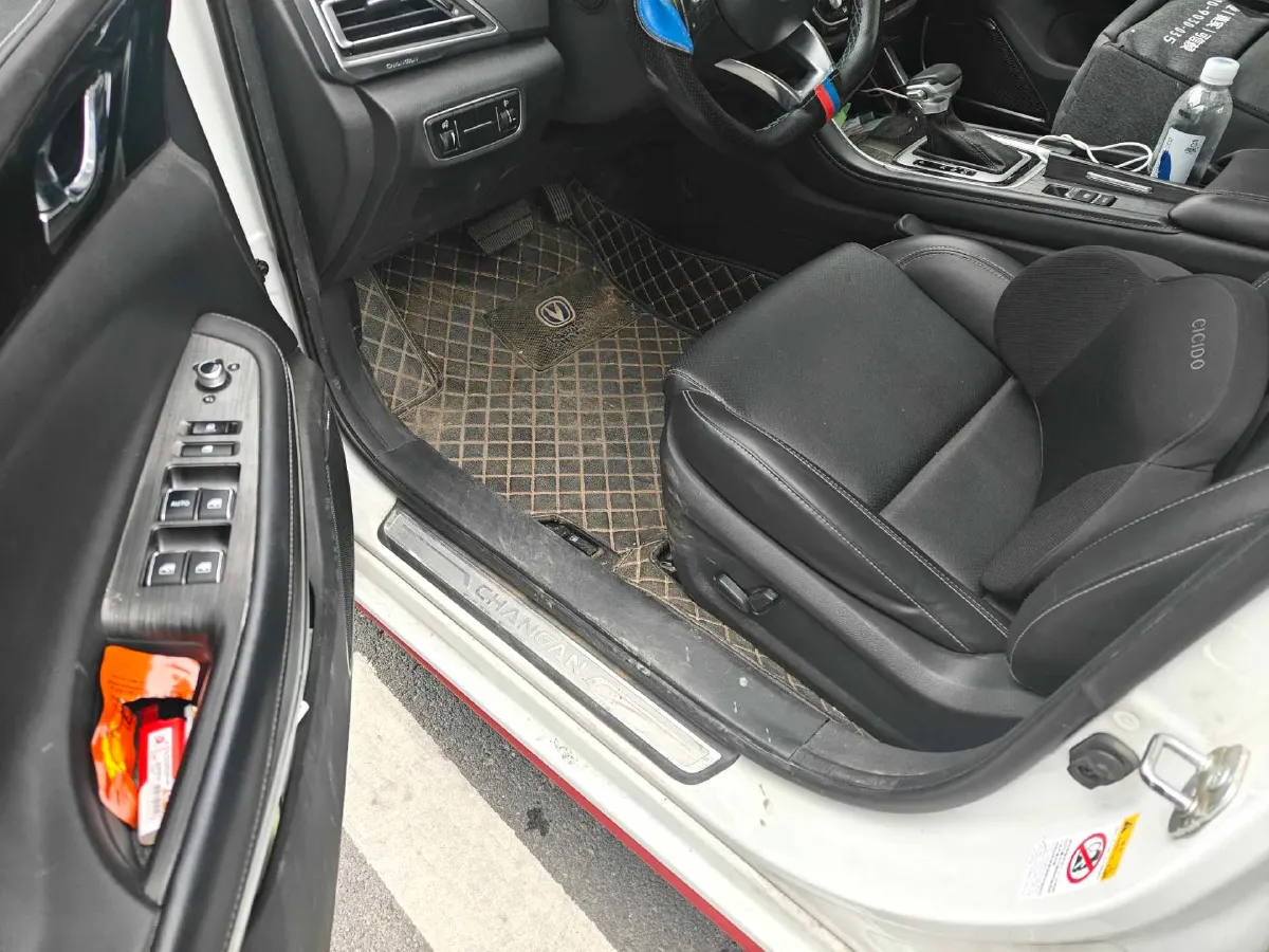 2021 ChangAn Raeton CC 1.5T 180HP L4 7DCT,autocango,china used car exporter,china ev exporter,chinese used car exporter,chinese used ev exporter