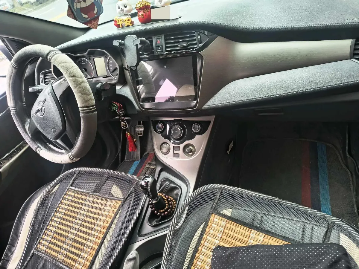 2017 HaiMa M3 1.5L 112HP L4 5MT,autocango,china used car exporter,china ev exporter,chinese used car exporter,chinese used ev exporter