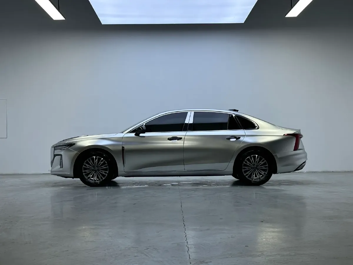 2025 HongQi H5 1.5T 169HP L4 7DCT,autocango,china used car exporter,china ev exporter,chinese used car exporter,chinese used ev exporter