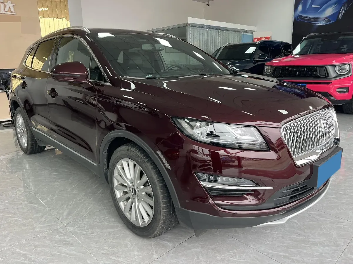 2019 Lincoln MKC 2.0T 203HP L4 6AT,autocango,china used car exporter,china ev exporter,chinese used car exporter,chinese used ev exporter