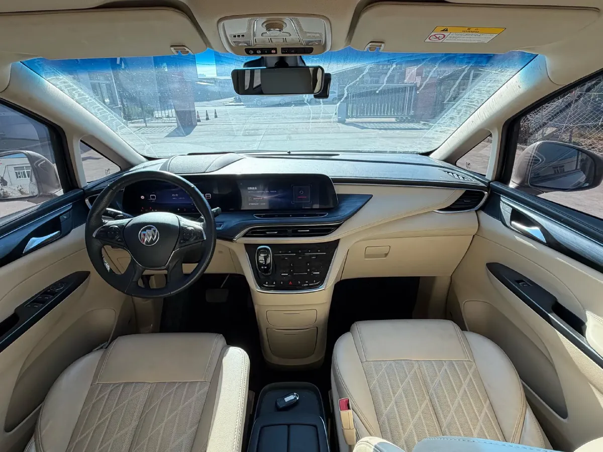 2022 Buick GL8 2.0T 237HP L4 9AT,autocango,china used car exporter,china ev exporter,chinese used car exporter,chinese used ev exporter