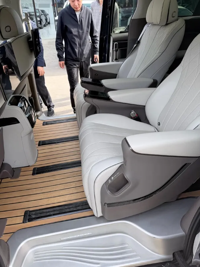 2022 Honda Odyssey 2.0L 146HP L4 E-CVT Hybrid,autocango,china used car exporter,china ev exporter,chinese used car exporter,chinese used ev exporter