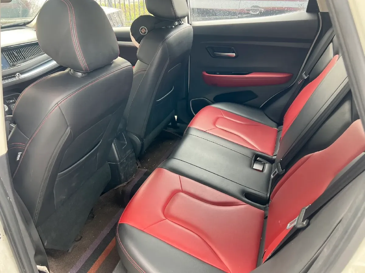 2018 Haval H2s 1.5T 150HP L4 7DCT,autocango,china used car exporter,china ev exporter,chinese used car exporter,chinese used ev exporter