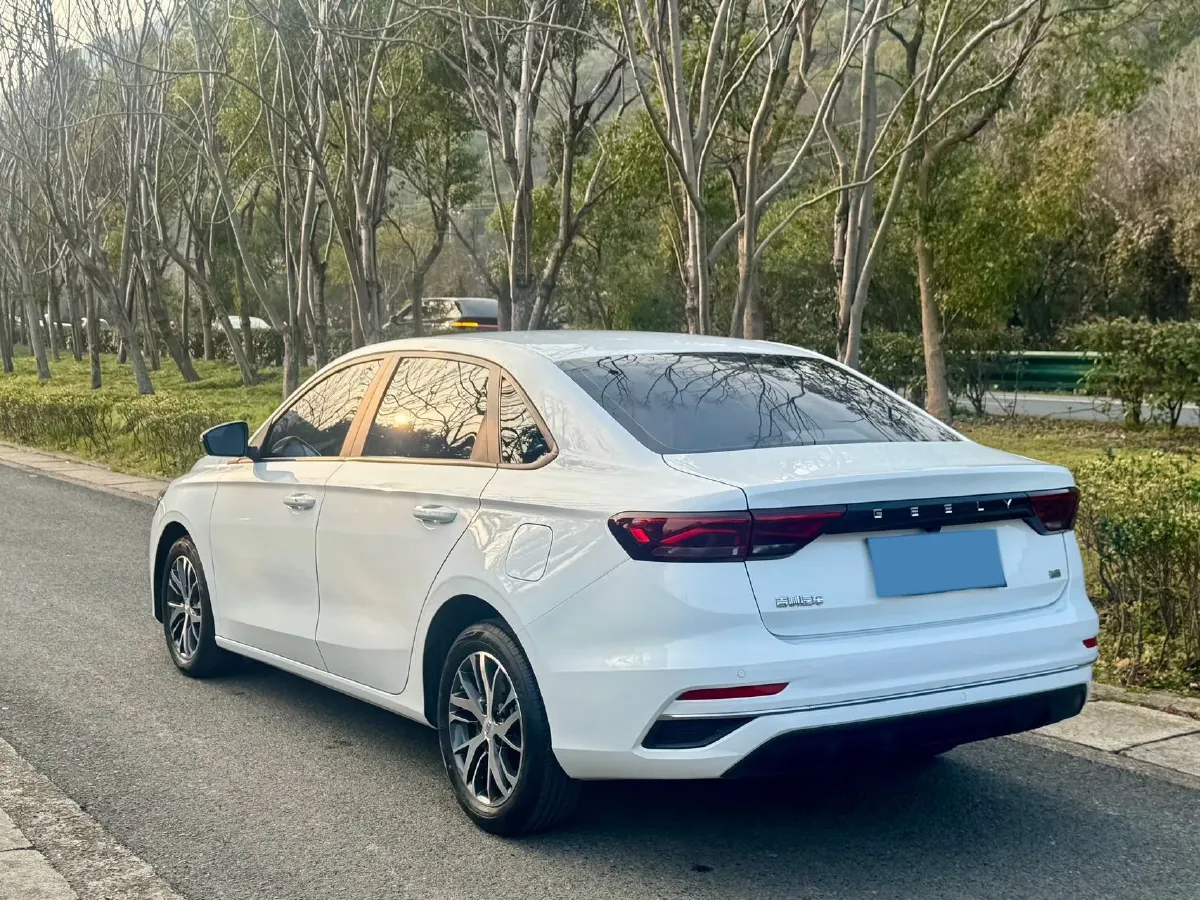 2023 Geely Emgrand 1.5L 127HP L4 CVT,autocango,china used car exporter,china ev exporter,chinese used car exporter,chinese used ev exporter