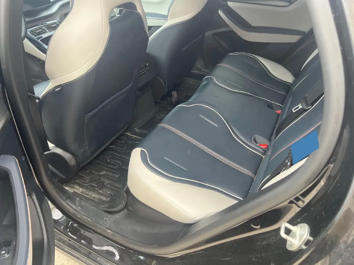 2021 Haval F7 1.5T 169HP L4 7DCT,autocango,china used car exporter,china ev exporter,chinese used car exporter,chinese used ev exporter