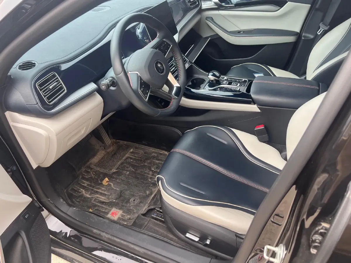 2021 Haval F7 1.5T 169HP L4 7DCT,autocango,china used car exporter,china ev exporter,chinese used car exporter,chinese used ev exporter