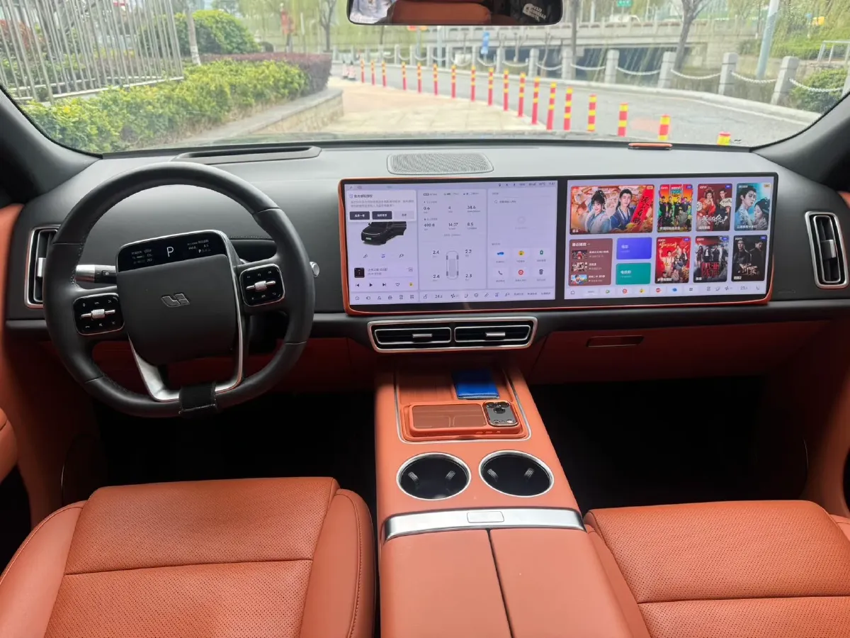 2024 Land Rover Range Rover Evoque 1.5T 200HP L3 8AT PHEV 15.5KWH,autocango,china used car exporter,china ev exporter,chinese used car exporter,chinese used ev exporter