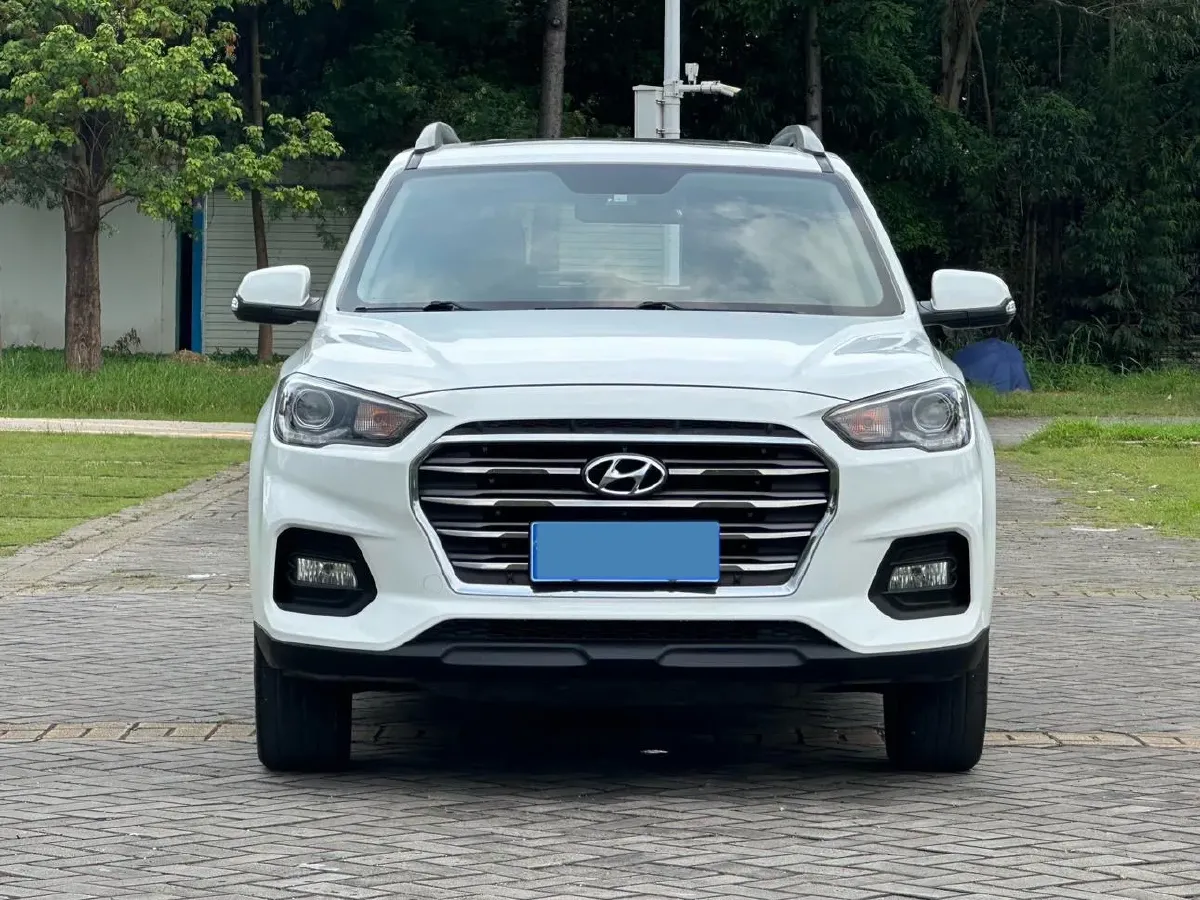 2018 Hyundai ix35 2.0L 160HP L4 6AT,autocango,china used car exporter,china ev exporter,chinese used car exporter,chinese used ev exporter
