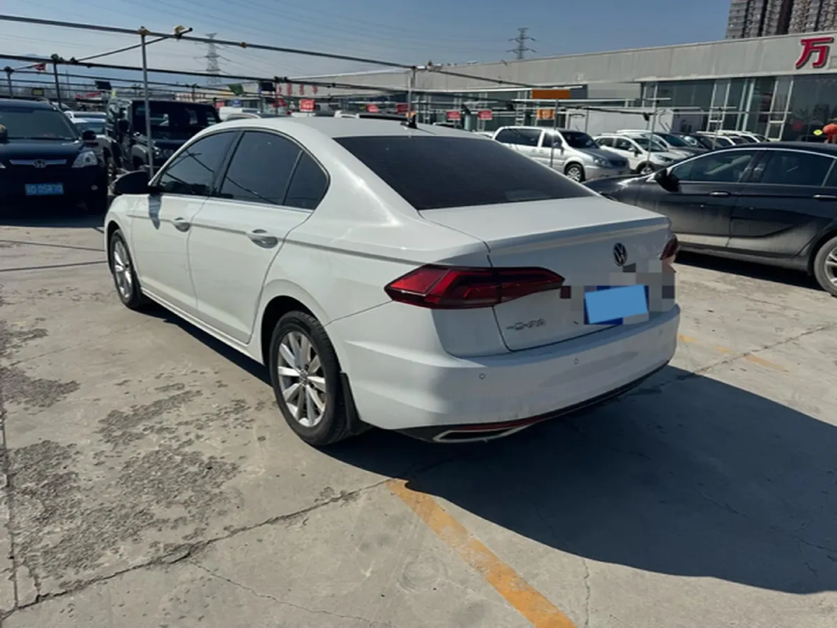 2021 Volkswagen Bora 1.5L 113HP L4 6AT,autocango,china used car exporter,china ev exporter,chinese used car exporter,chinese used ev exporter