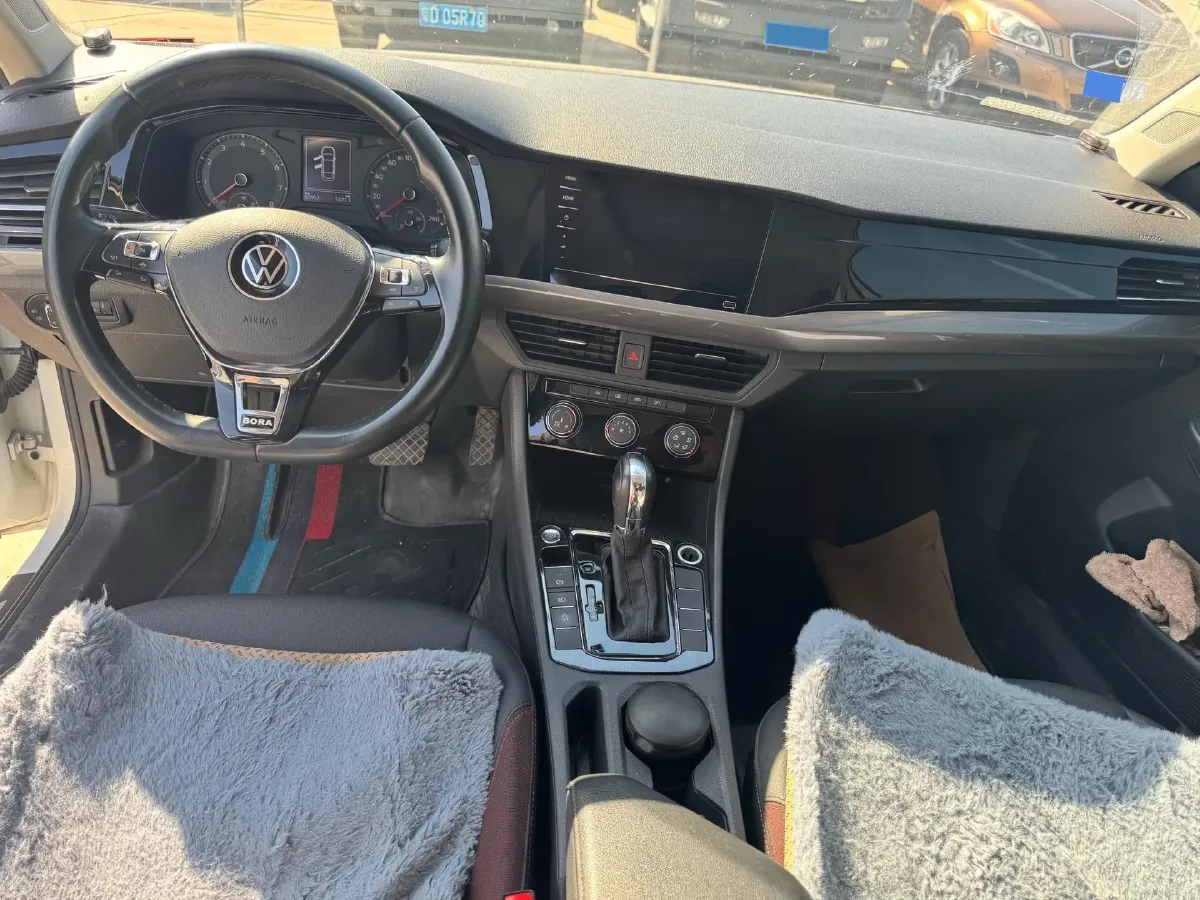 2021 Volkswagen Bora 1.5L 113HP L4 6AT,autocango,china used car exporter,china ev exporter,chinese used car exporter,chinese used ev exporter