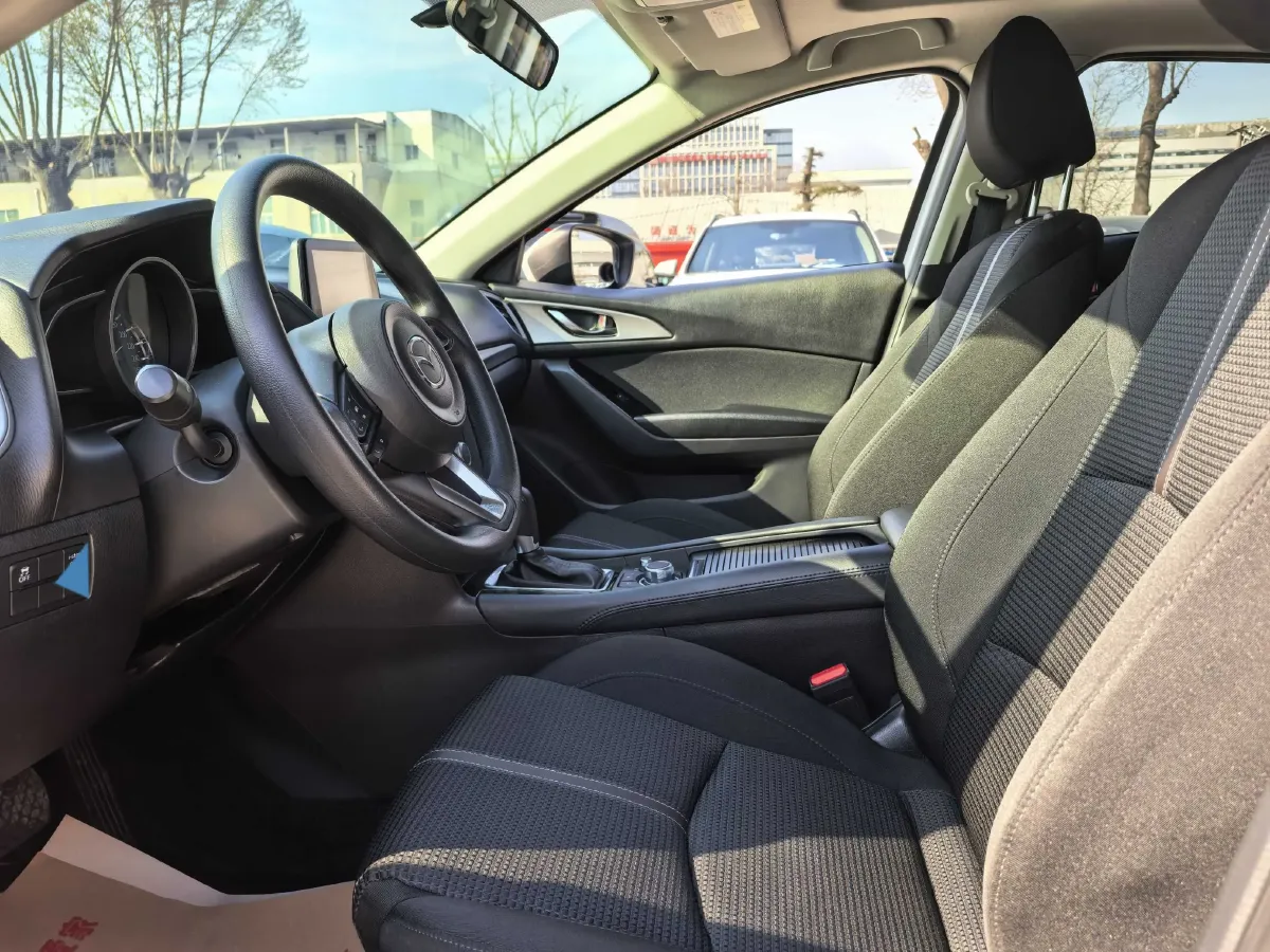 2017 Mazda 3 Axela 1.5L 117HP L4 6AT,autocango,china used car exporter,china ev exporter,chinese used car exporter,chinese used ev exporter