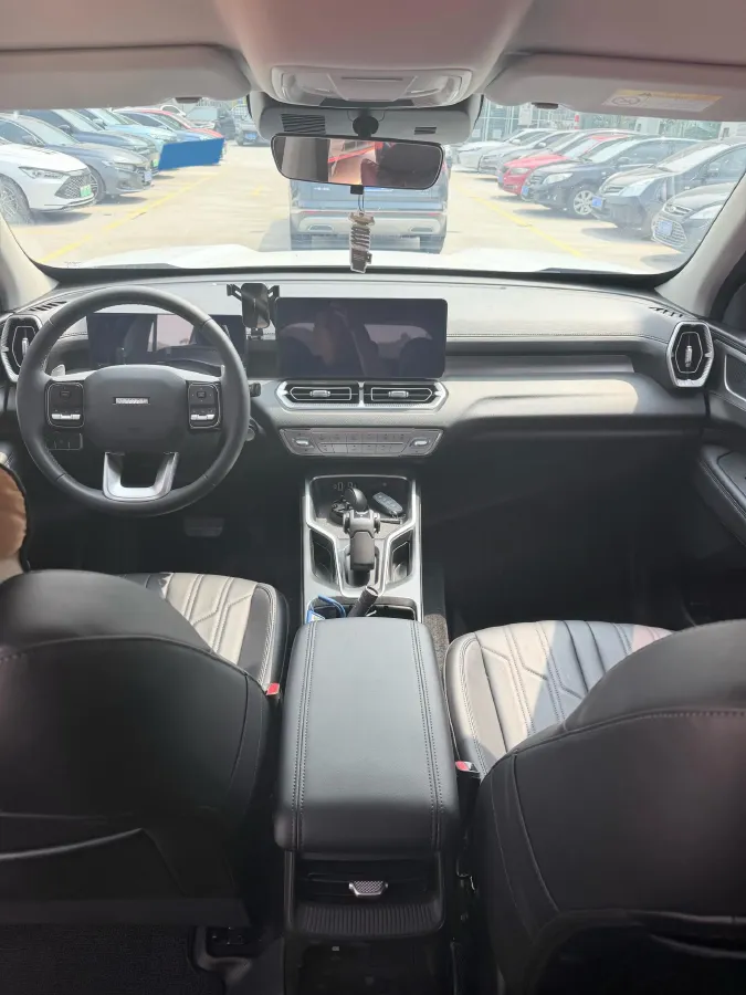 2023 Haval H5 2.0T 224HP L4 8AT,autocango,china used car exporter,china ev exporter,chinese used car exporter,chinese used ev exporter