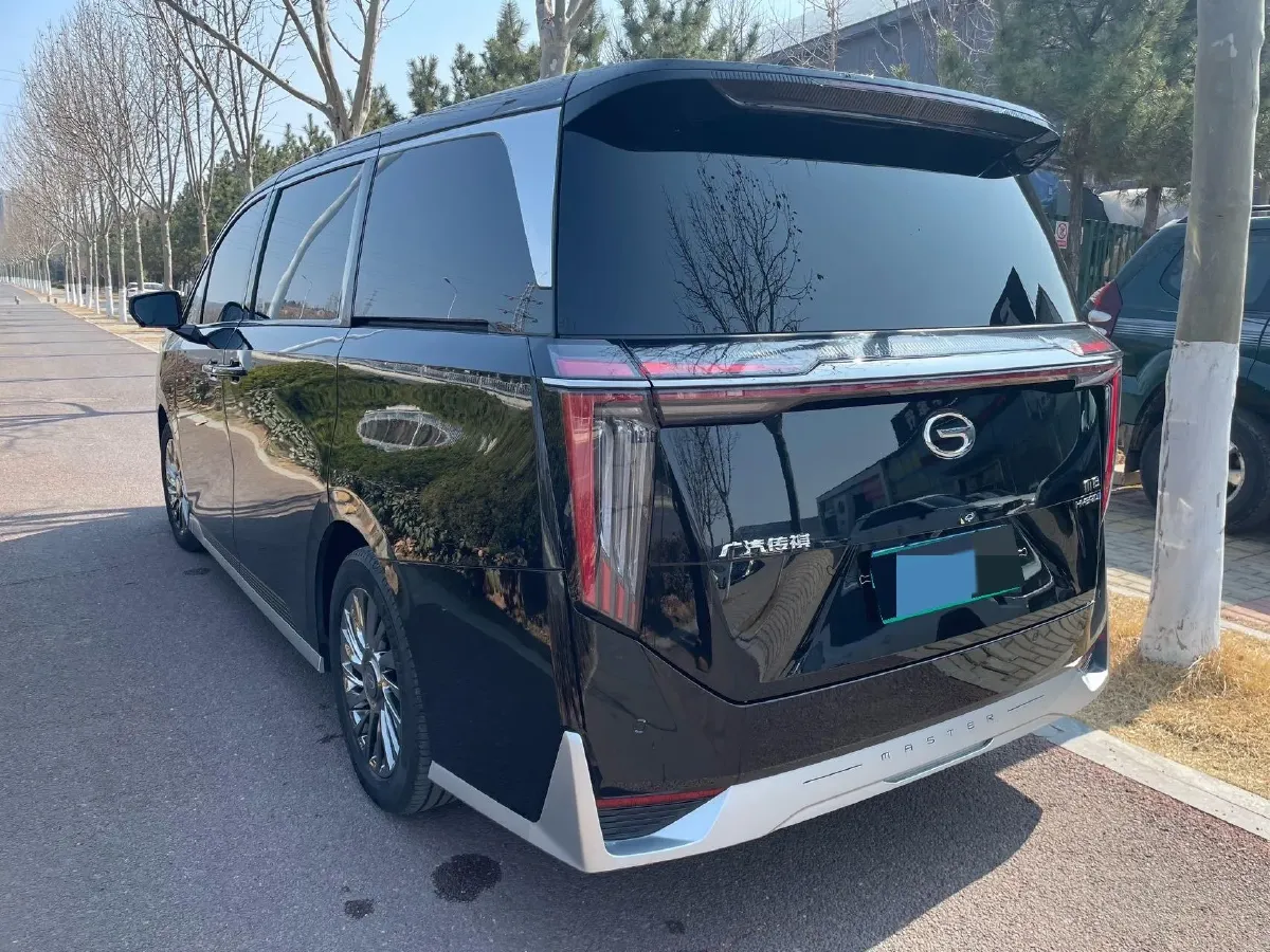 2023 GAC Trumpchi M8 2.0T 252HP L4 8AT,autocango,china used car exporter,china ev exporter,chinese used car exporter,chinese used ev exporter