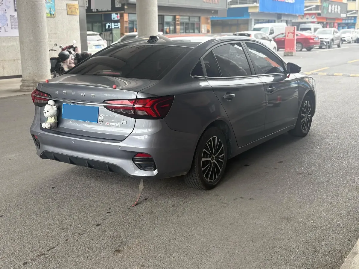 2021 Roewe i5 1.5L 120HP L4 CVT,autocango,china used car exporter,china ev exporter,chinese used car exporter,chinese used ev exporter