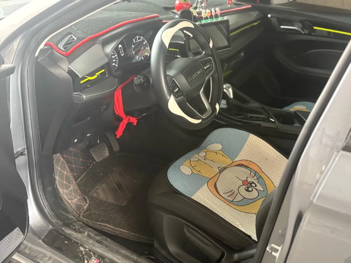 2021 Roewe i5 1.5L 120HP L4 CVT,autocango,china used car exporter,china ev exporter,chinese used car exporter,chinese used ev exporter