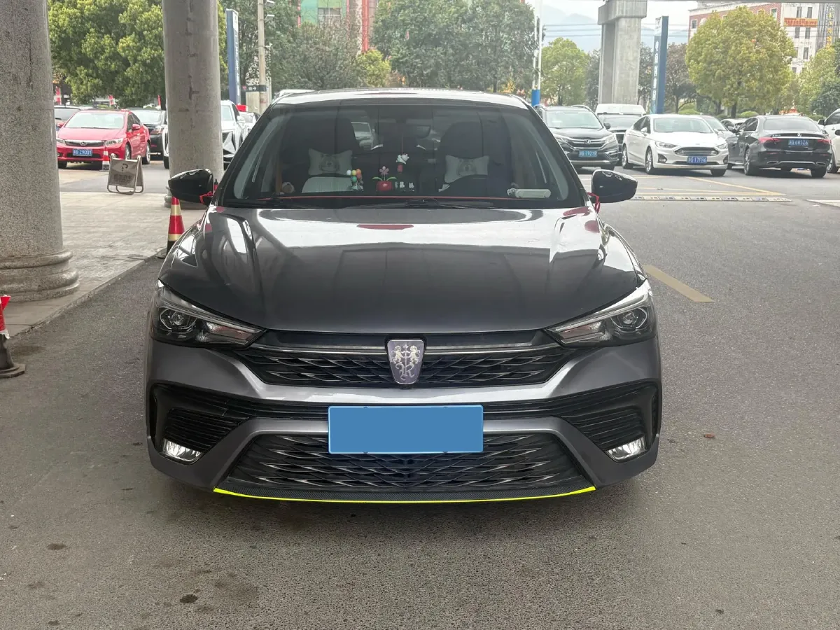 2021 Roewe i5 1.5L 120HP L4 CVT,autocango,china used car exporter,china ev exporter,chinese used car exporter,chinese used ev exporter