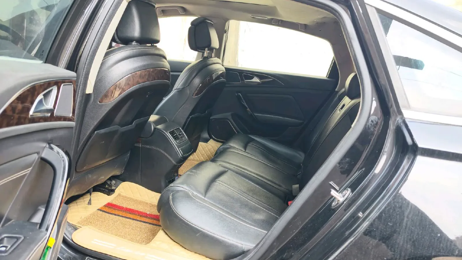 2016 Zotye Z700 1.8T 177HP L4 6DCT,autocango,china used car exporter,china ev exporter,chinese used car exporter,chinese used ev exporter