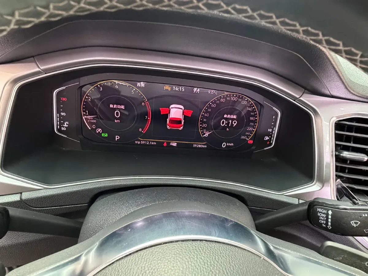 2022 Volkswagen T-Roc 1.4T 150HP L4 7DCT,autocango,china used car exporter,china ev exporter,chinese used car exporter,chinese used ev exporter