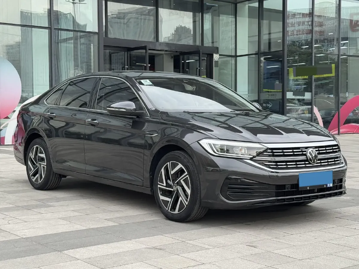 2023 Volkswagen Sagitar 1.5T 160HP L4 7DCT,autocango,china used car exporter,china ev exporter,chinese used car exporter,chinese used ev exporter