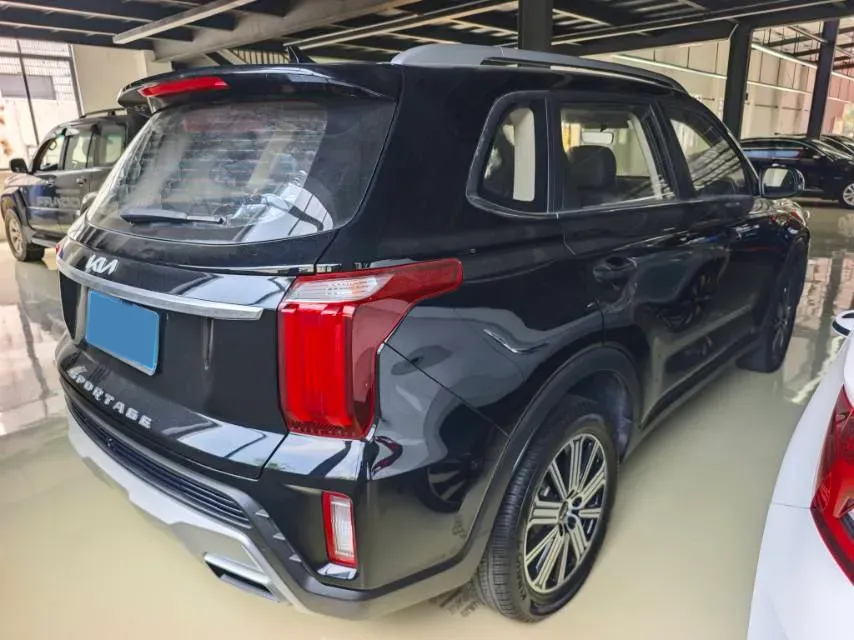 2021 Kia Sportage R 2.0L 161HP L4 6AT,autocango,china used car exporter,china ev exporter,chinese used car exporter,chinese used ev exporter