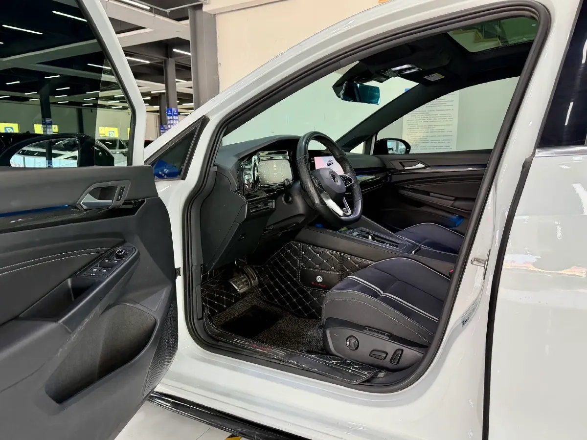 2021 Volkswagen Golf 1.4T 150HP L4 7DCT,autocango,china used car exporter,china ev exporter,chinese used car exporter,chinese used ev exporter