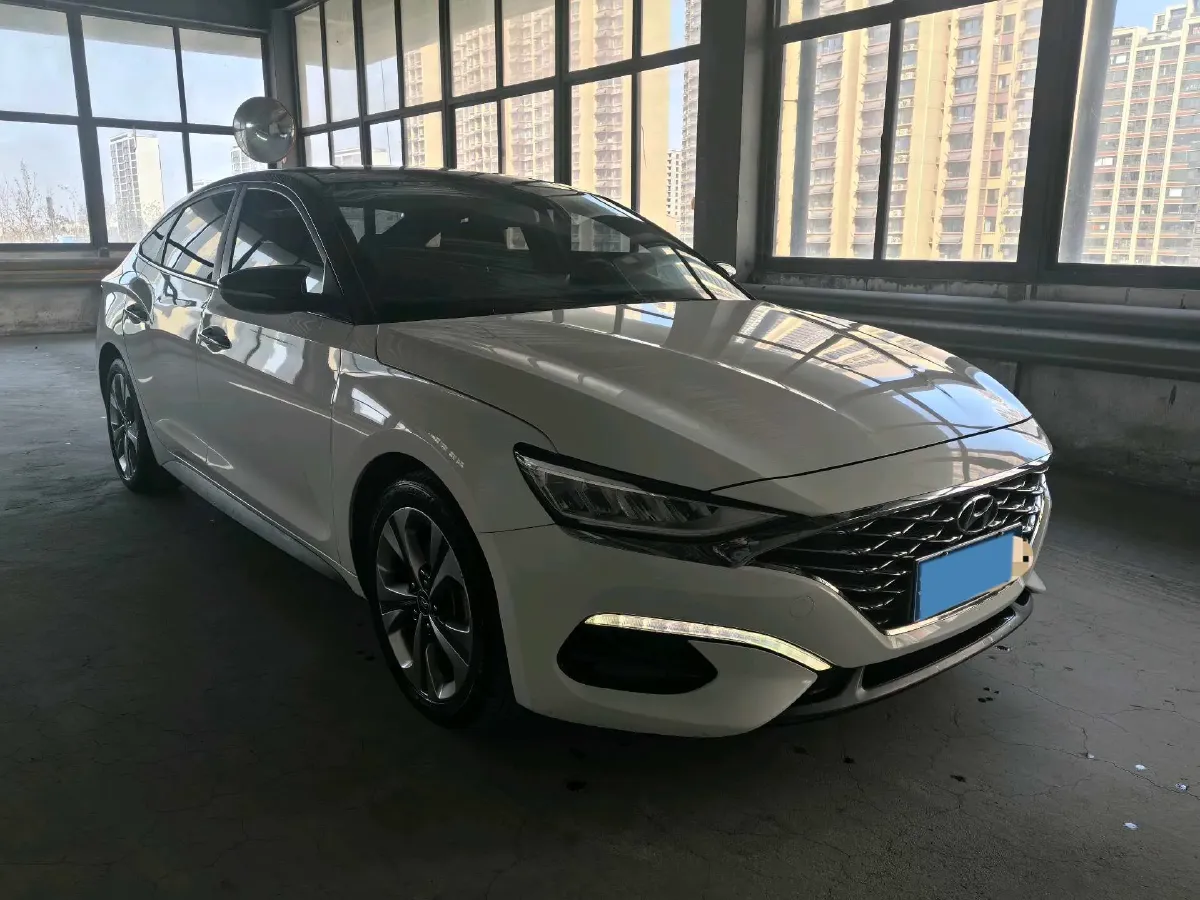 2019 Hyundai La Festa 1.6T 204HP L4 7DCT,autocango,china used car exporter,china ev exporter,chinese used car exporter,chinese used ev exporter