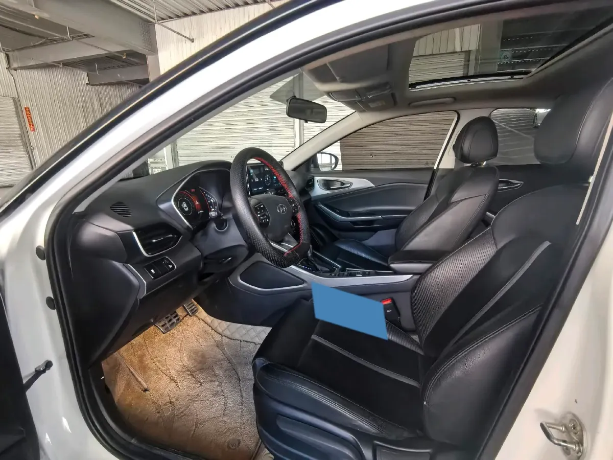 2019 Hyundai La Festa 1.6T 204HP L4 7DCT,autocango,china used car exporter,china ev exporter,chinese used car exporter,chinese used ev exporter