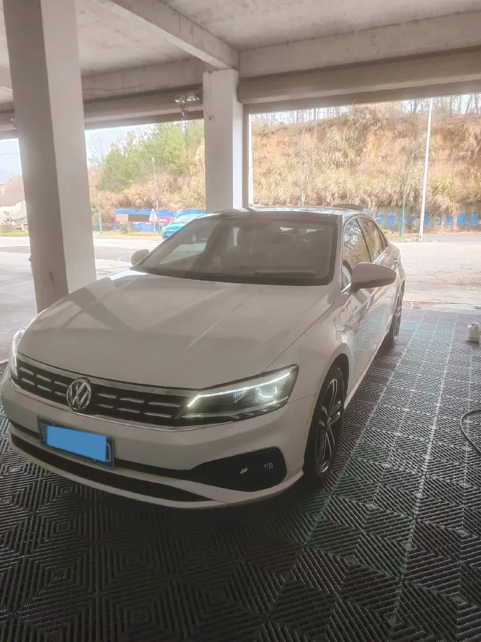 2021 Volkswagen Lamando 1.4T 150HP L4 7DCT,autocango,china used car exporter,china ev exporter,chinese used car exporter,chinese used ev exporter