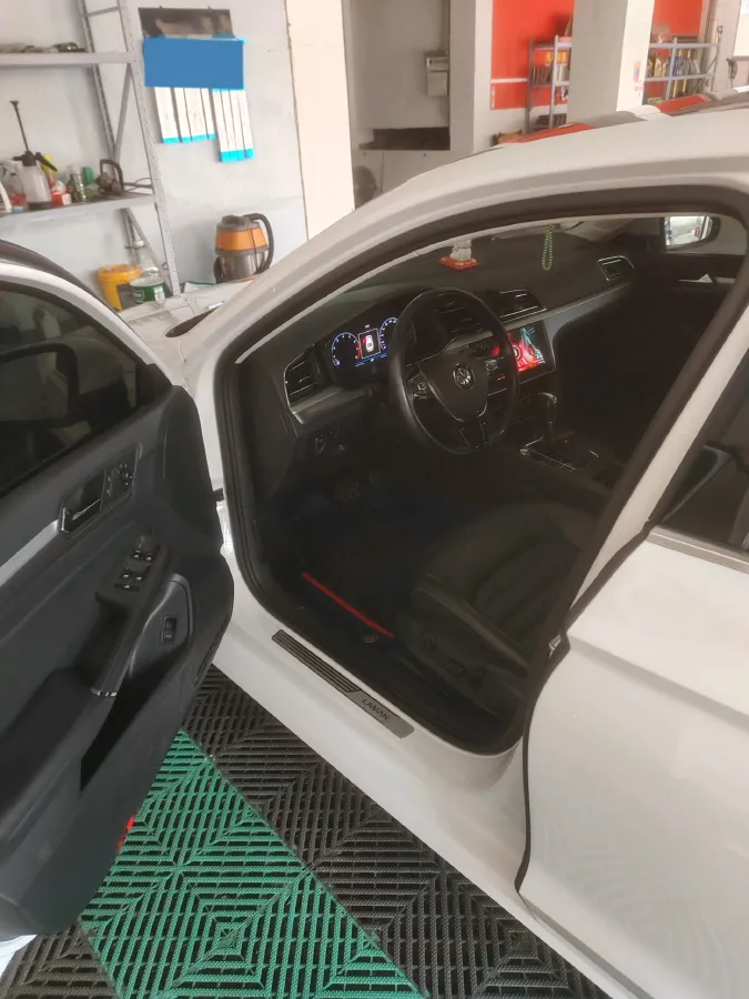 2021 Volkswagen Lamando 1.4T 150HP L4 7DCT,autocango,china used car exporter,china ev exporter,chinese used car exporter,chinese used ev exporter