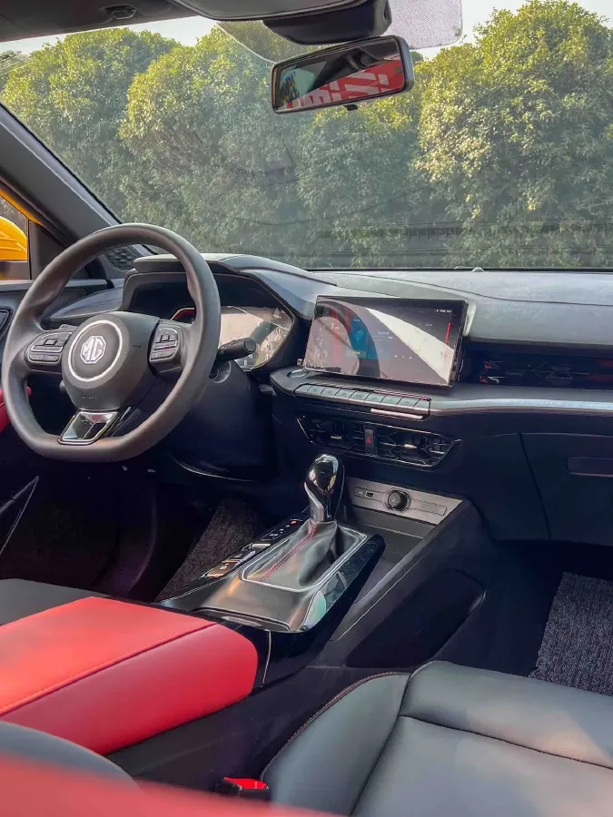 2021 MG 5 1.5L 120HP L4 CVT,autocango,china used car exporter,china ev exporter,chinese used car exporter,chinese used ev exporter