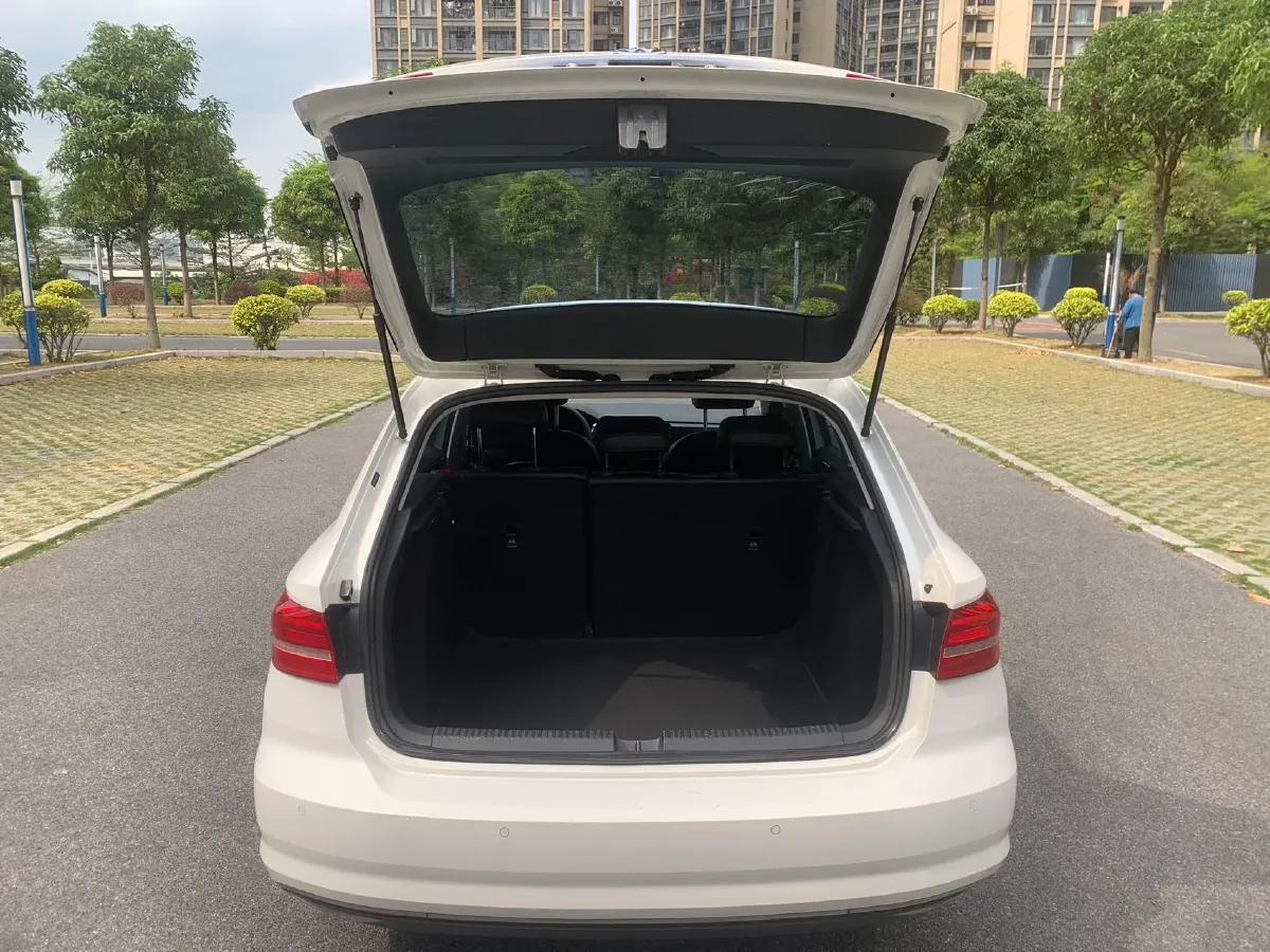 2019 Buick Verano 1.5L 118HP L4 6AT,autocango,china used car exporter,china ev exporter,chinese used car exporter,chinese used ev exporter
