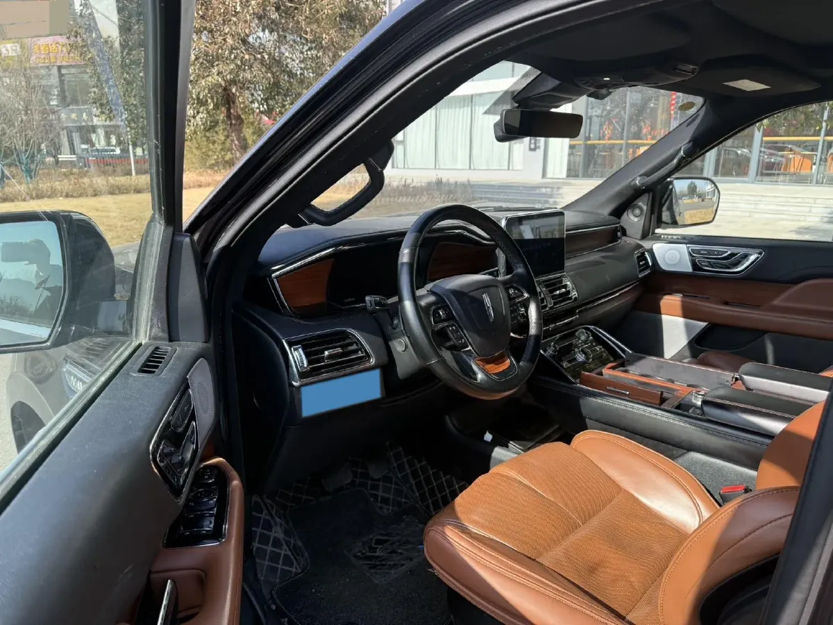 2019 Lincoln Navigator 3.5T 388HP V6 10AT,autocango,china used car exporter,china ev exporter,chinese used car exporter,chinese used ev exporter