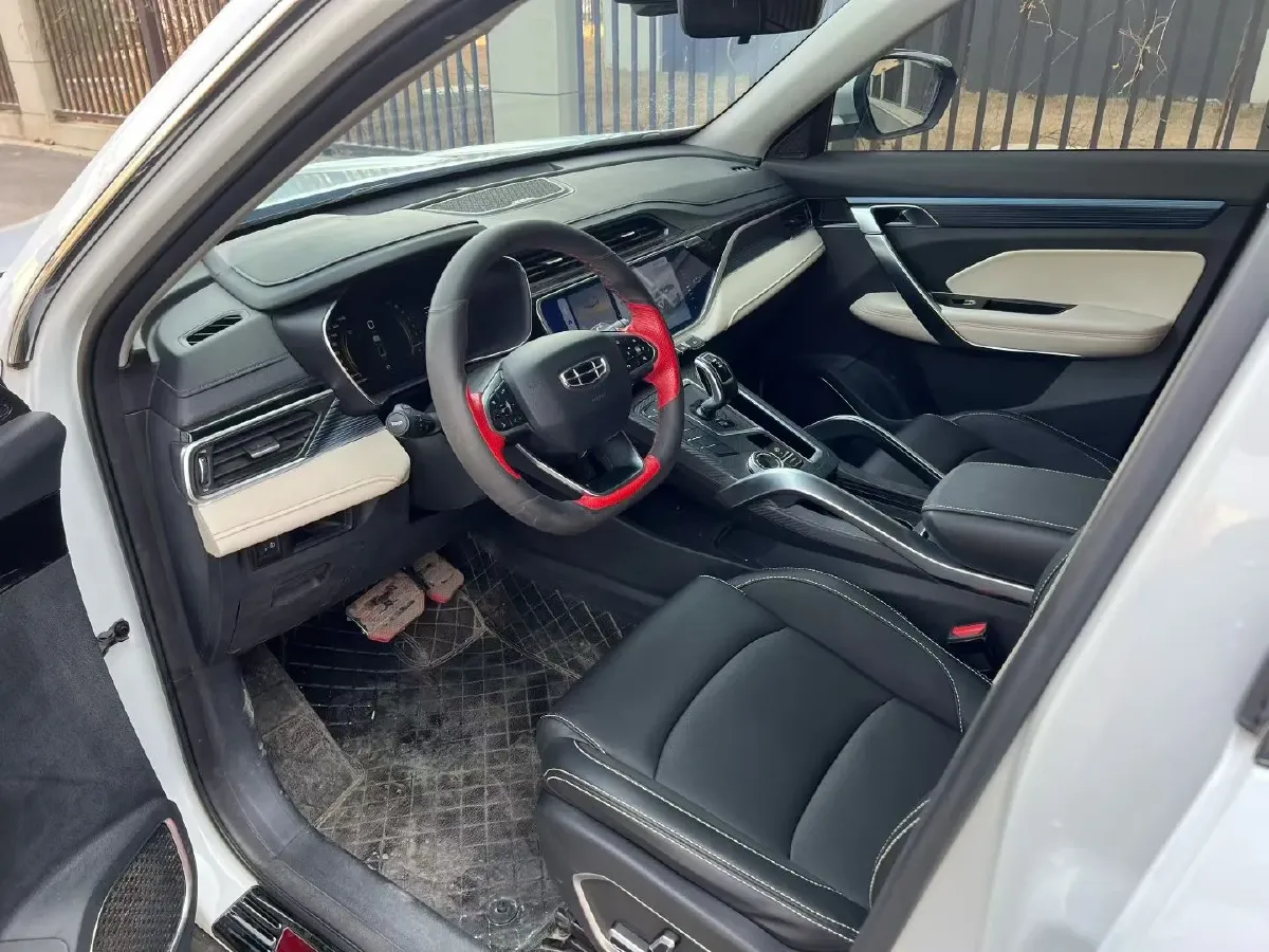 2022 Geely Azkarra 1.8T 184HP L4 7DCT,autocango,china used car exporter,china ev exporter,chinese used car exporter,chinese used ev exporter