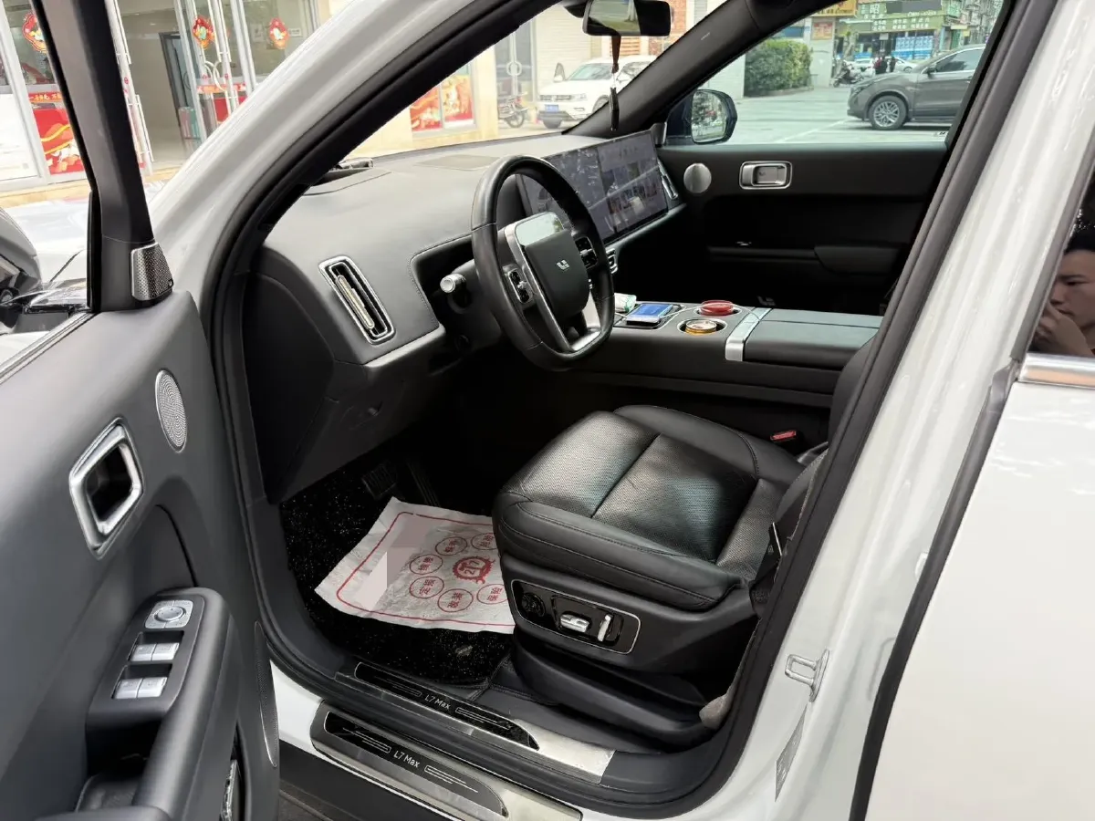 2023 Li L7 Range Extended 154HP REEV 40.9KWH,autocango,china used car exporter,china ev exporter,chinese used car exporter,chinese used ev exporter