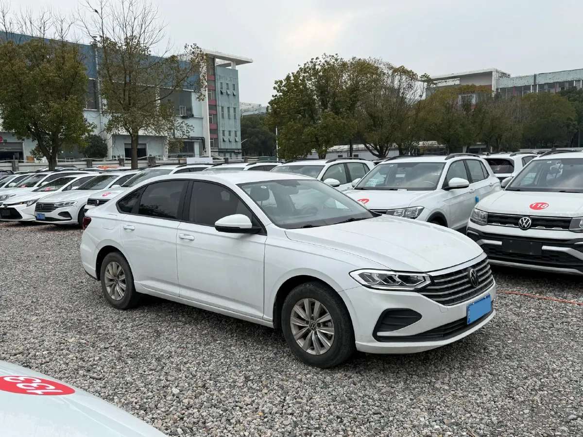 2024 Volkswagen Lavida 1.5L 110HP L4 6AT,autocango,china used car exporter,china ev exporter,chinese used car exporter,chinese used ev exporter