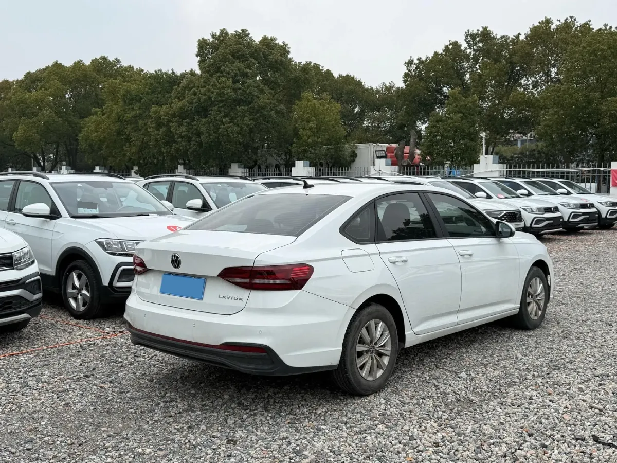 2024 Volkswagen Lavida 1.5L 110HP L4 6AT,autocango,china used car exporter,china ev exporter,chinese used car exporter,chinese used ev exporter