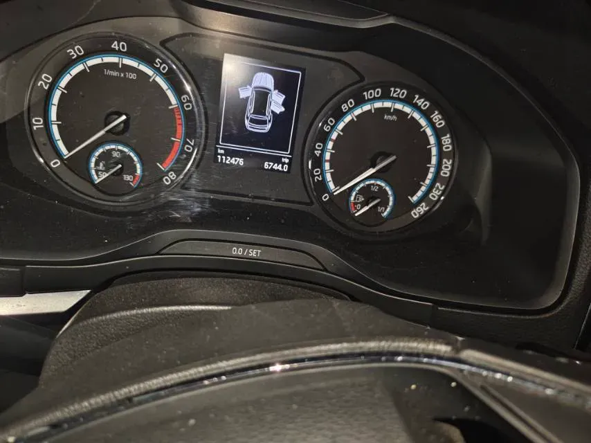 2021 Skoda Karoq 1.4T 150HP L4 7DCT,autocango,china used car exporter,china ev exporter,chinese used car exporter,chinese used ev exporter